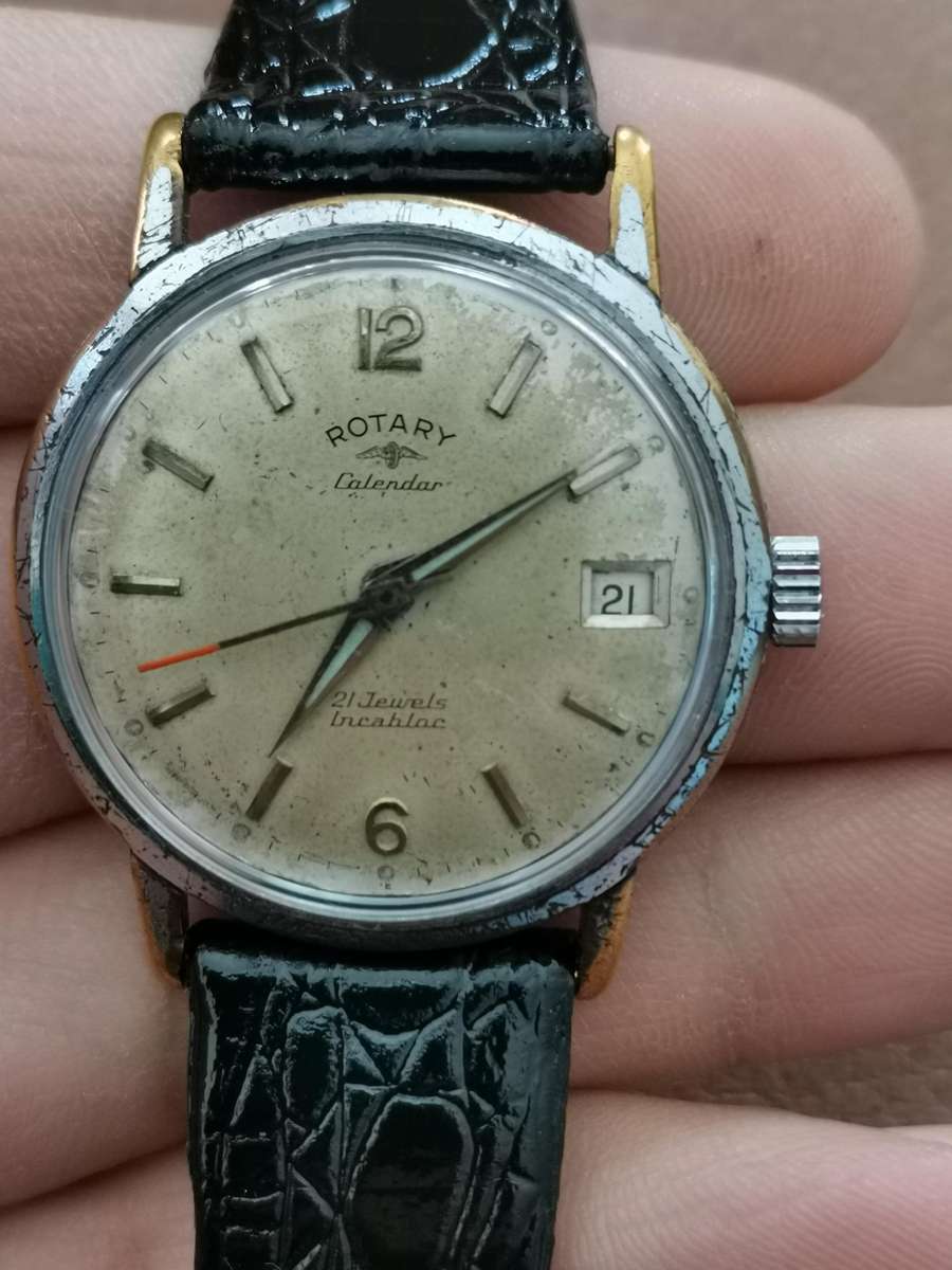 Vintage rotary calendar 21 jewels incabloc manual wind watch