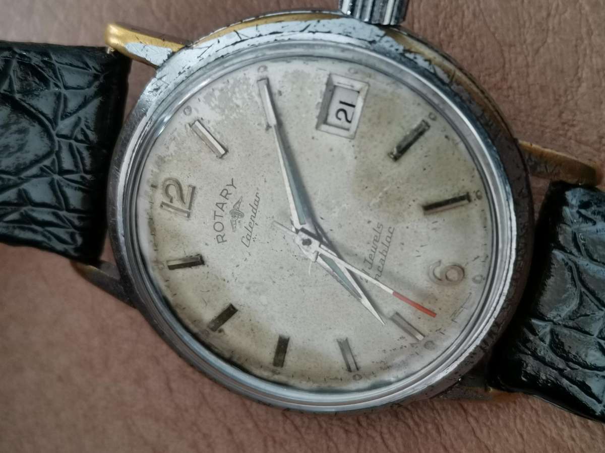 Vintage rotary calendar 21 jewels incabloc manual wind watch