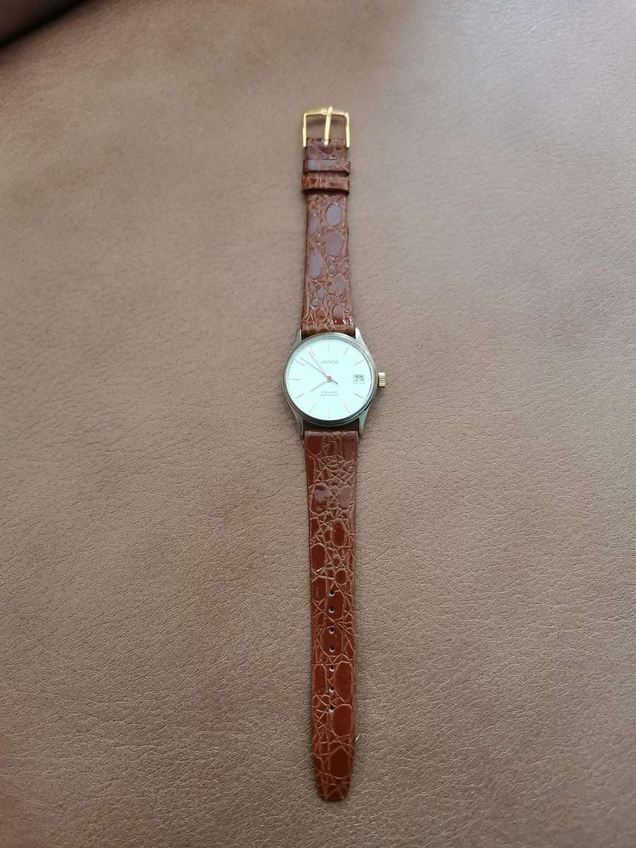 Vintage Lanco 17 Rubis Antichoc mechanical wind up watch