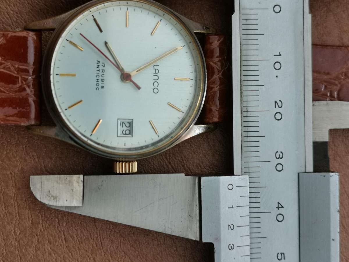 Vintage Lanco 17 Rubis Antichoc mechanical wind up watch