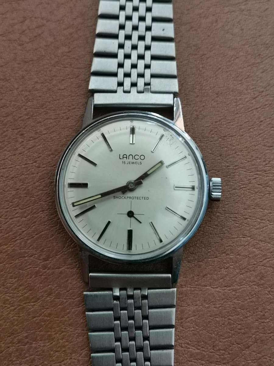 Vintage Lanco 15 jewels mechanical manual wind watch *like new*