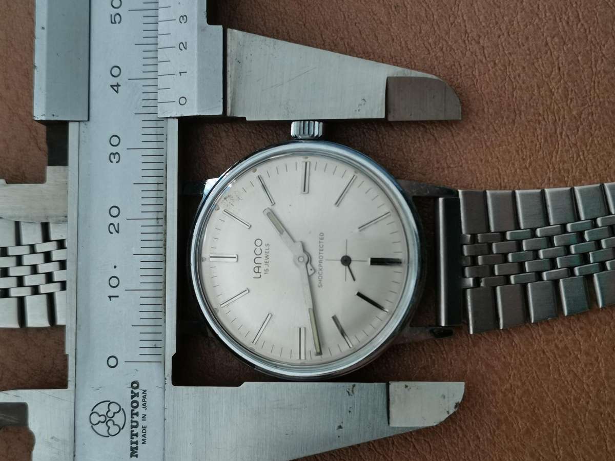 Vintage Lanco 15 jewels mechanical manual wind watch *like new*