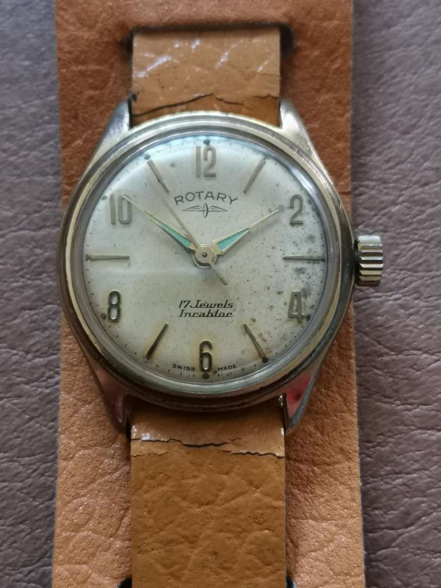 Vintage rotary 17 jewels incabloc manual wind mechanical watch