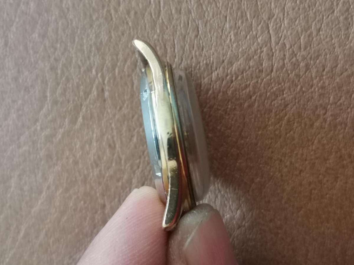 Vintage rotary 17 jewels incabloc manual wind mechanical watch