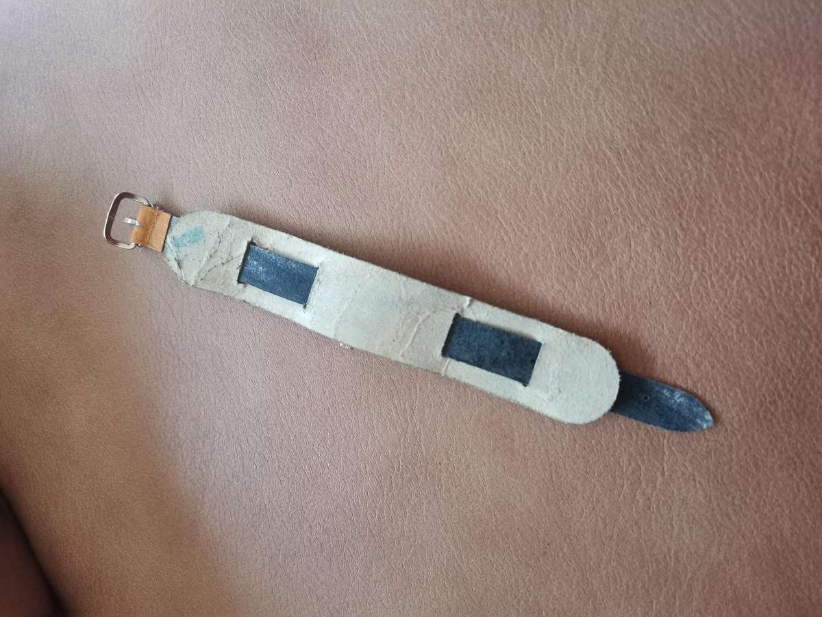 Vintage rotary 17 jewels incabloc manual wind mechanical watch