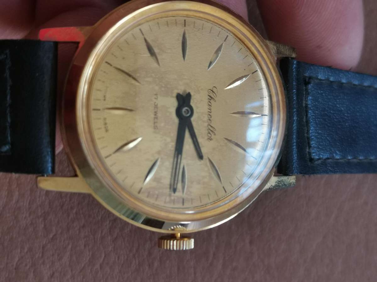 Vintage chancellor 17 jewels Swiss made mechanical manual wind watch