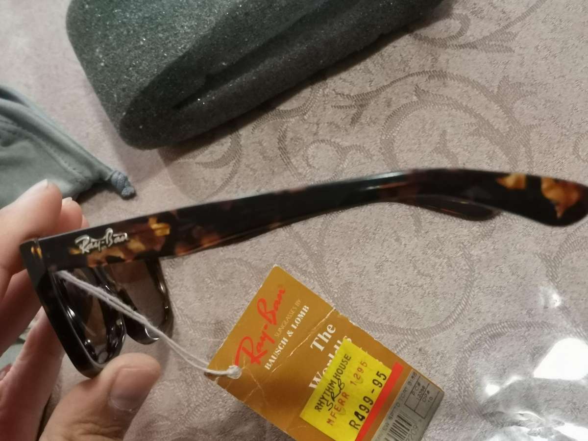 Vintage new old stock 1990s Ray-ban innerview w1438 sunglasses