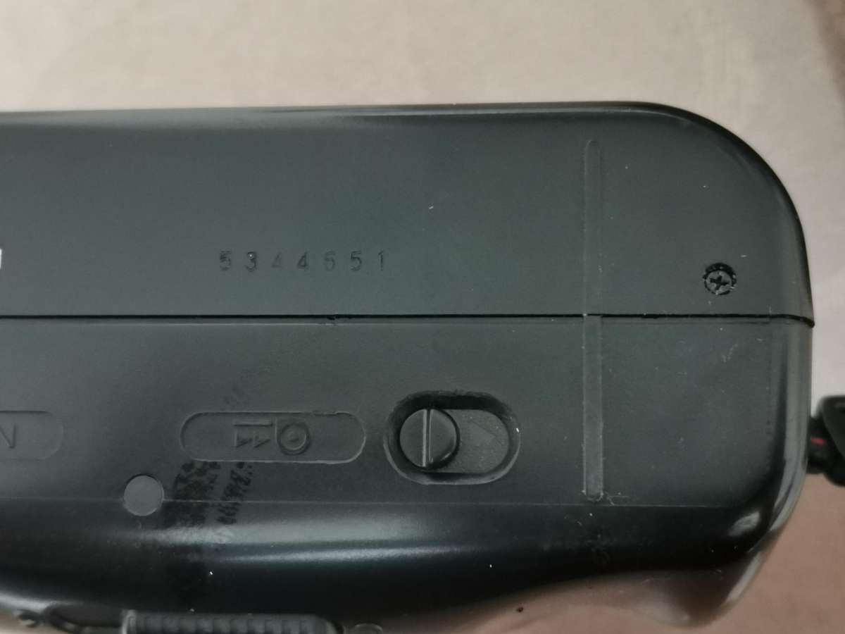 Nikon rf-10 35mm point and shoot camera