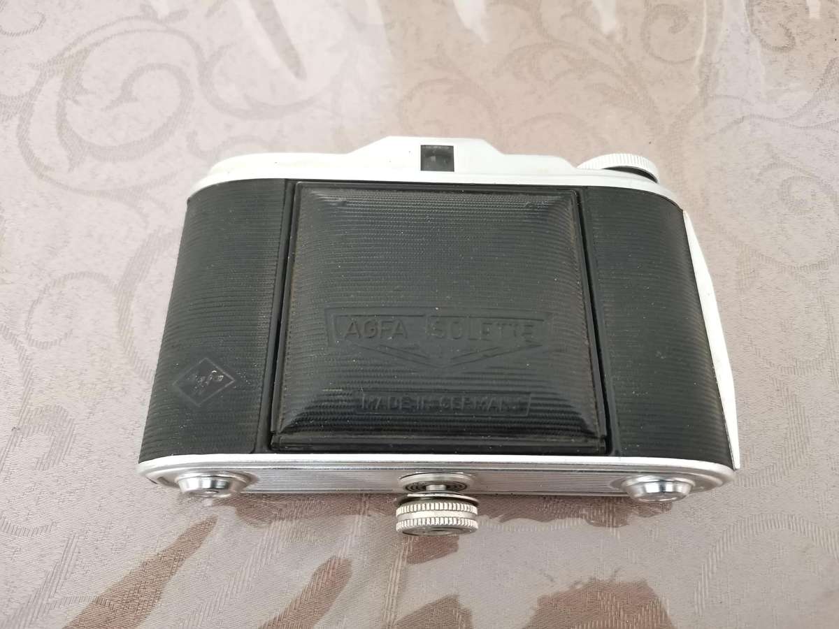 Vintage agfa isolette 6x6 120mm film Camera