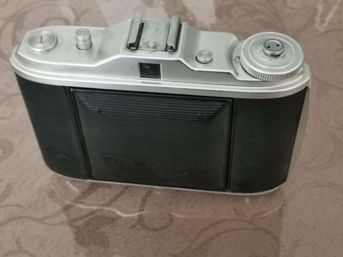 Vintage agfa isolette 6x6 120mm film Camera