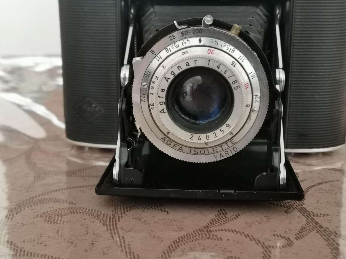 Vintage agfa isolette 6x6 120mm film Camera