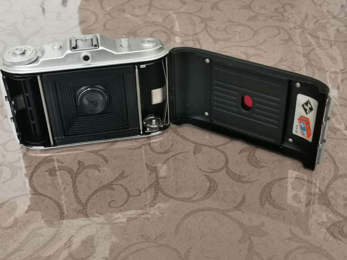 Vintage agfa isolette 6x6 120mm film Camera