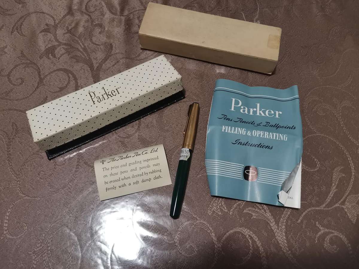 Vintage 1958 parker lady fountain pen ** like new** 1/10 12ct rolled gold cap