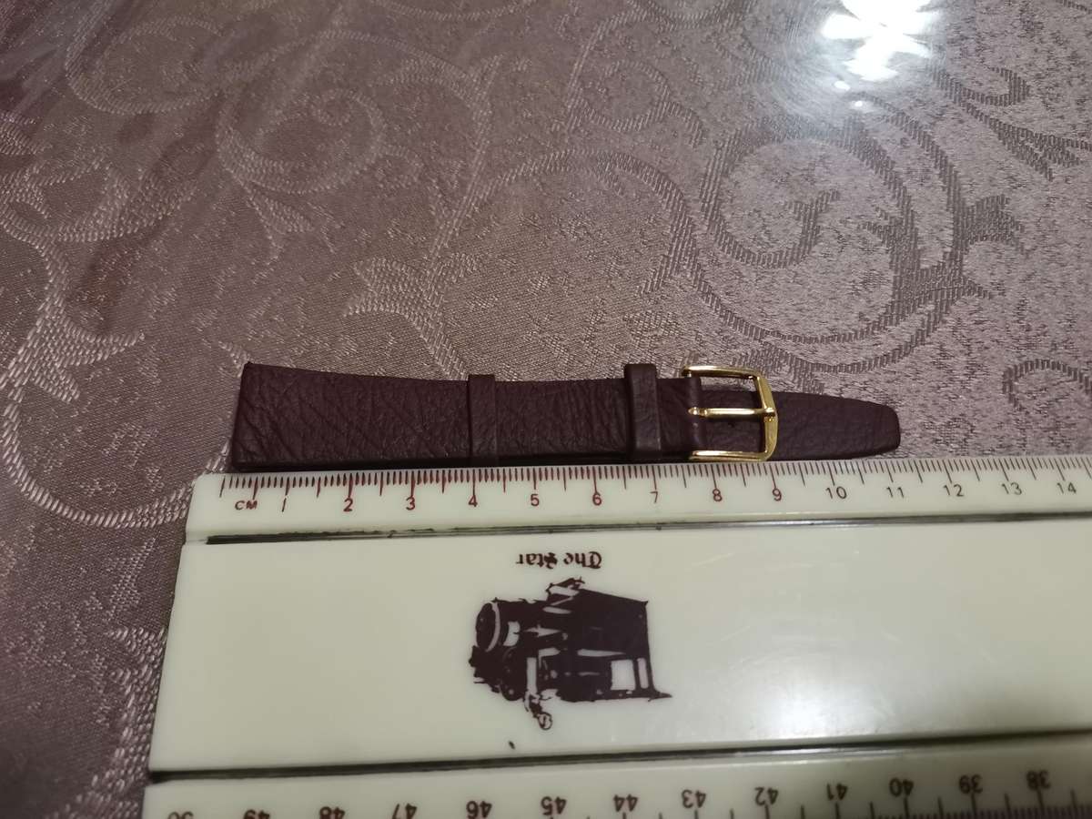 Genuine leather 18mm burgundy soft leather new old stock watch strap