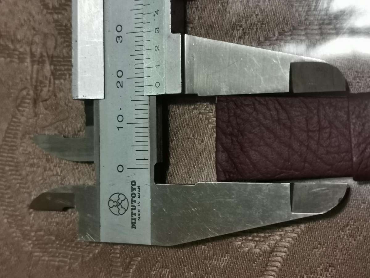 Genuine leather 18mm burgundy soft leather new old stock watch strap