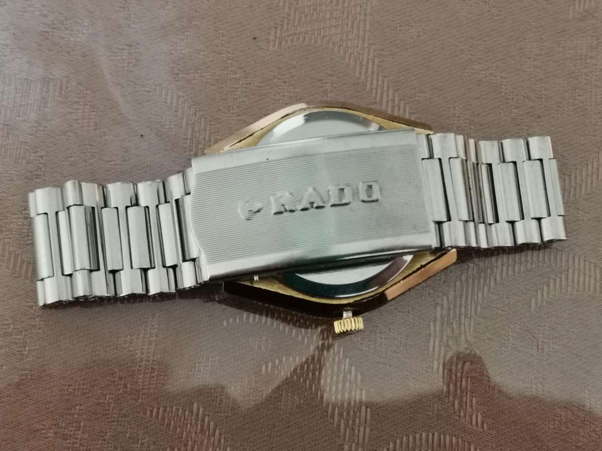 Vintage Rado quartz gents watch