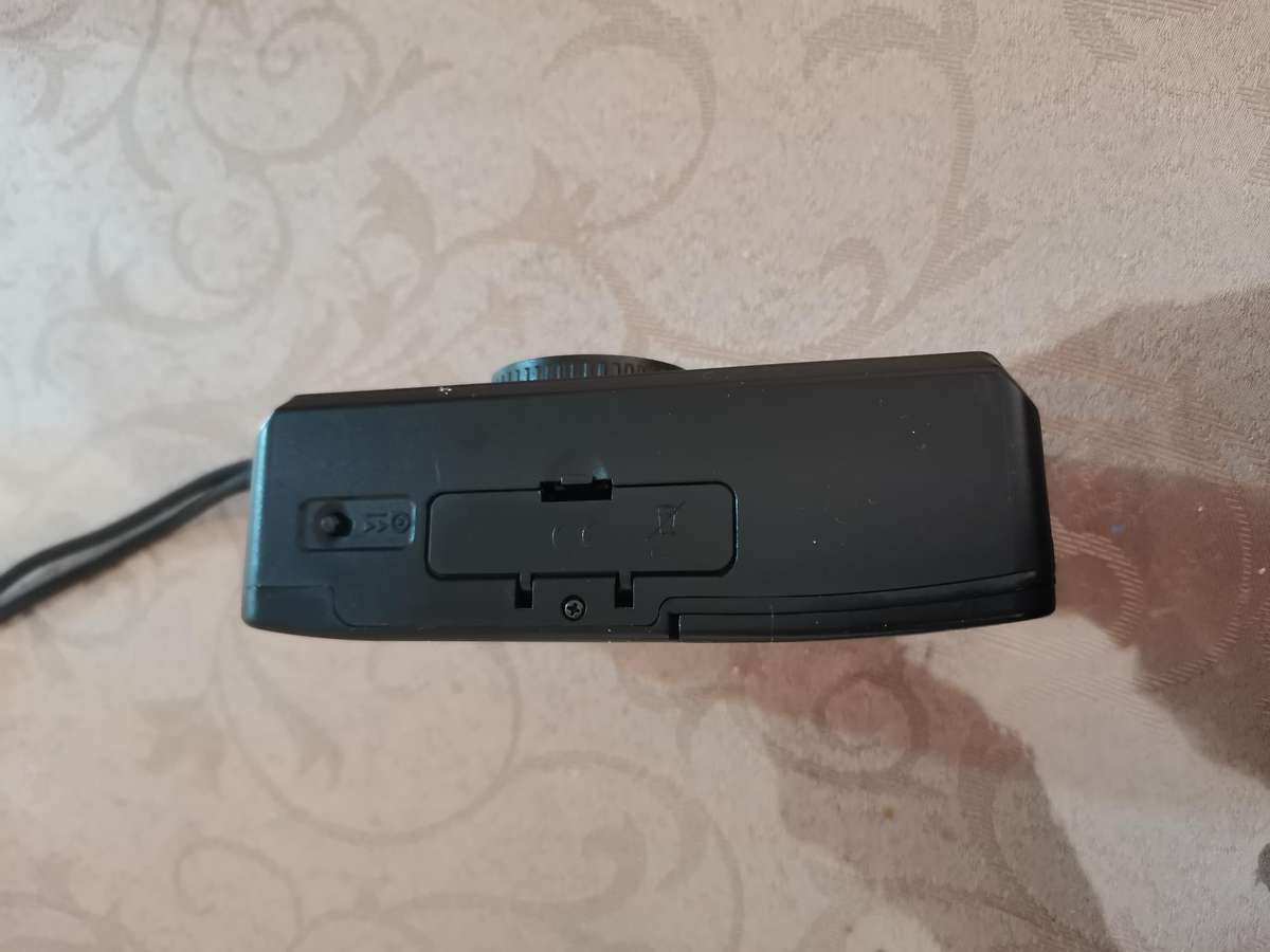 Ilford sprite 35-ll 35mm film Camera and ilford multigrade filters set