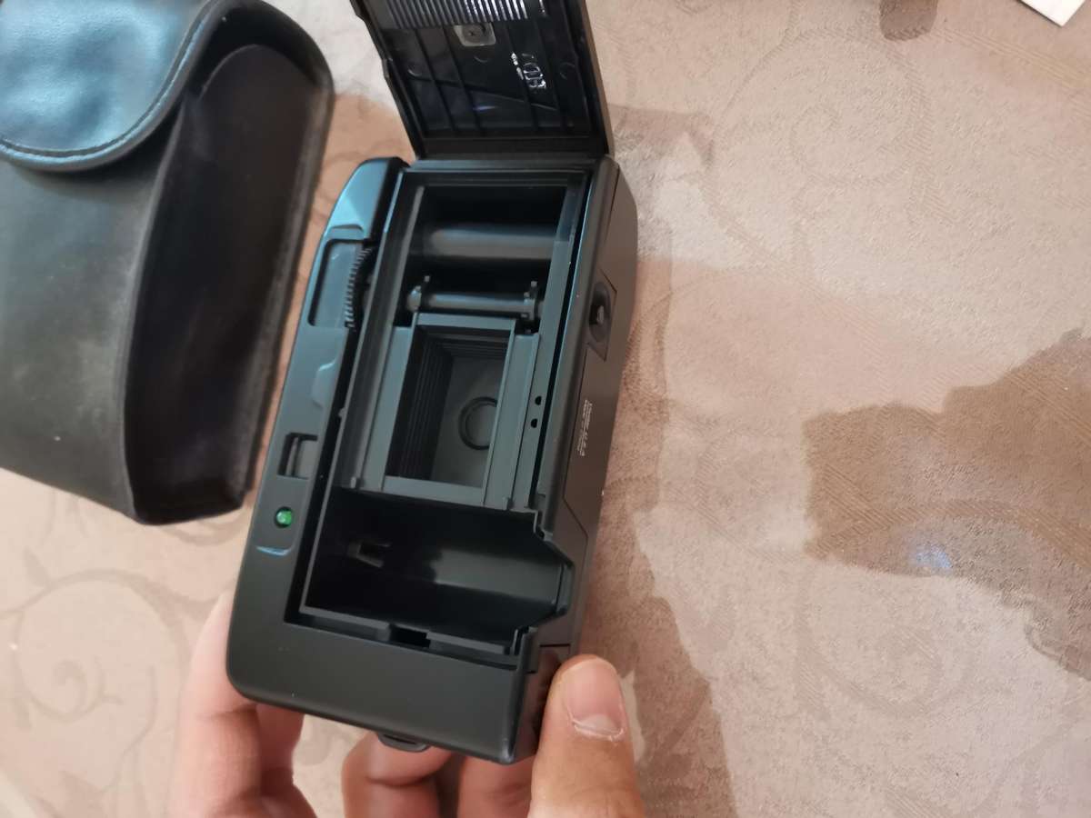 Vivitar ps22 35mm film Camera new old stock was never used