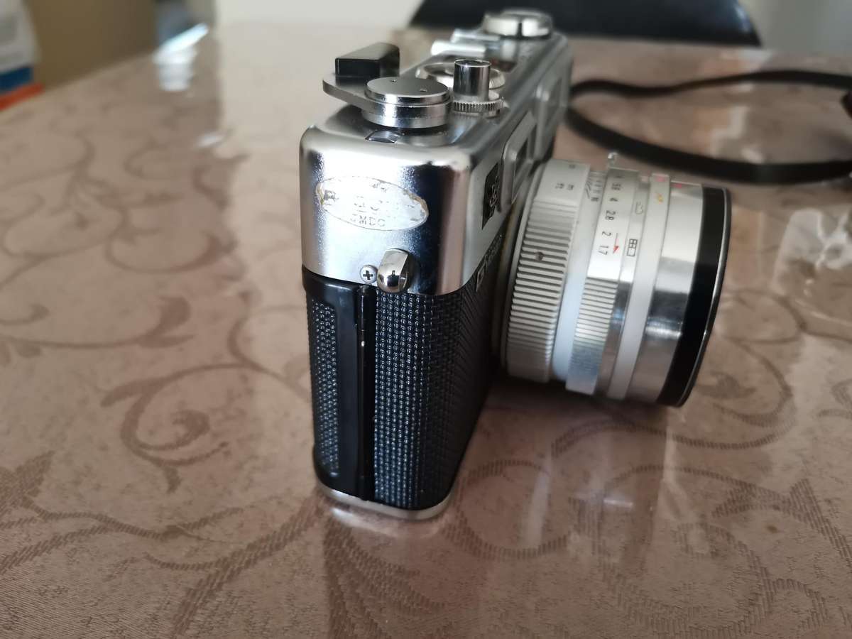 Vintage yashika electro 35, 35mm film Camera