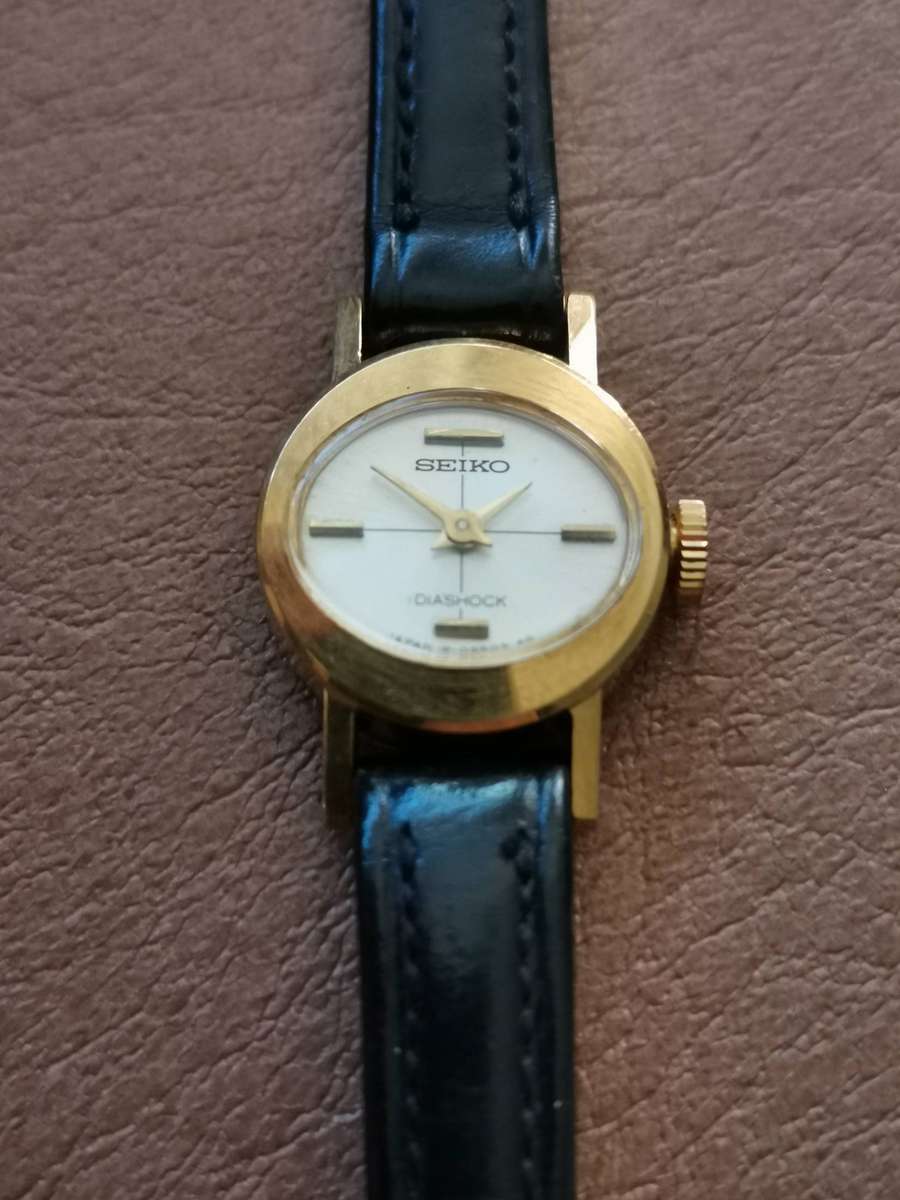 Rare ladies seiko diashock manual wind mechanical watch