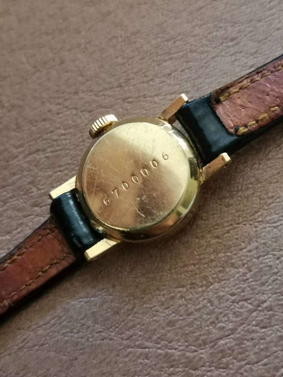 Rare ladies seiko diashock manual wind mechanical watch