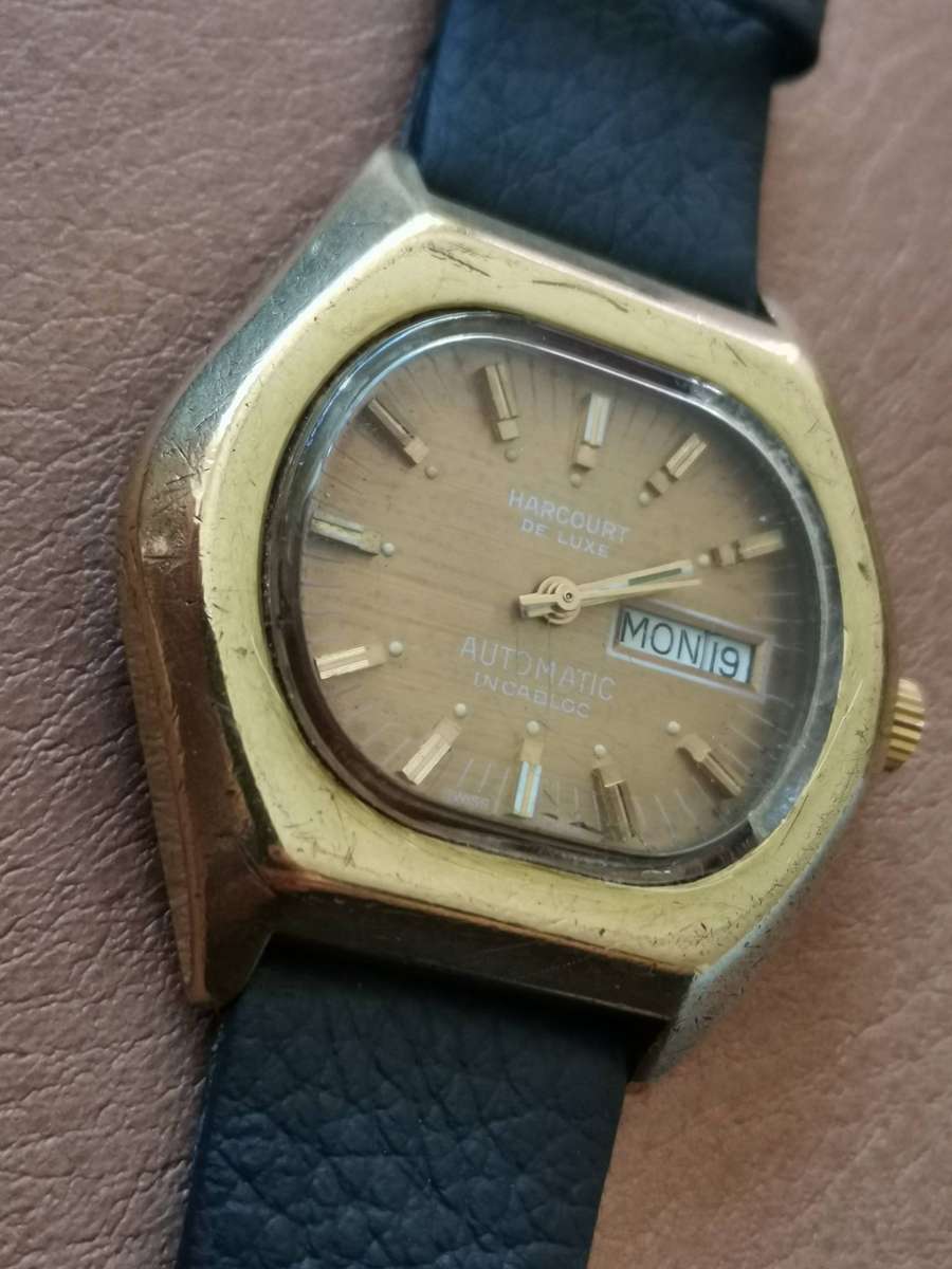 Vintage Harcourt deluxe automatic mechanical watch