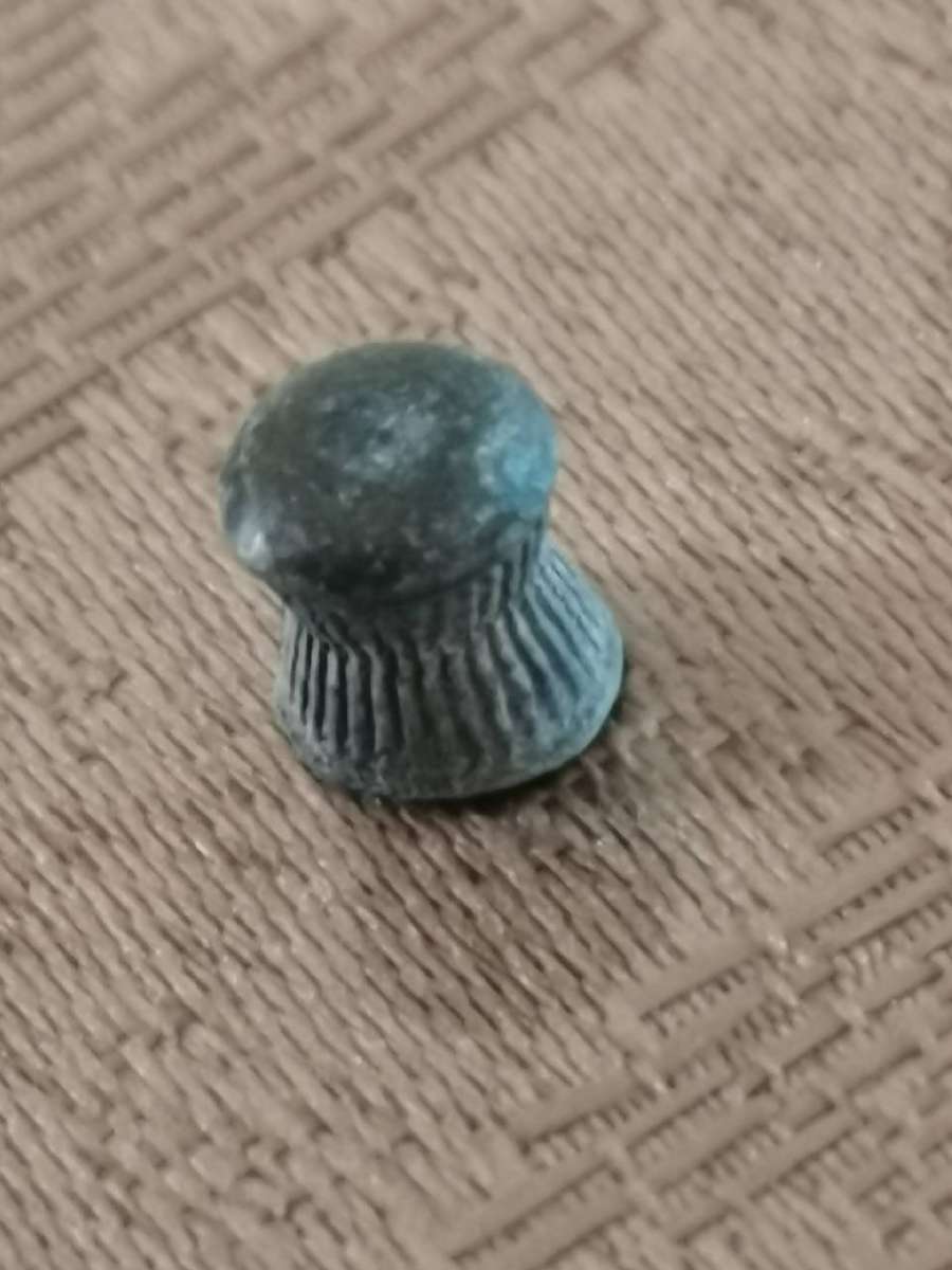 Vintage marksman no. 2 made in England. 22 bore air rifel pellets approx 2500