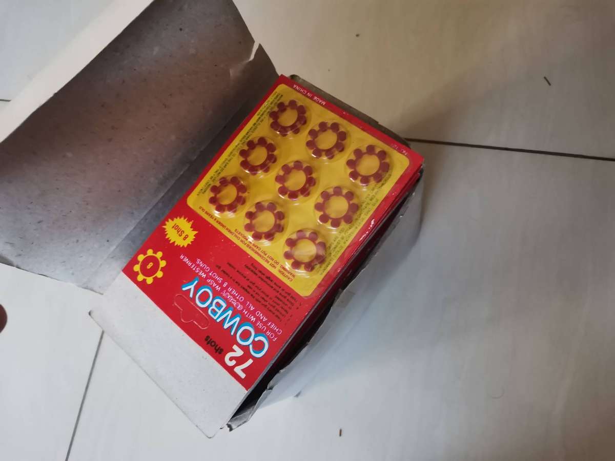 Vintage cowboy 8 shot ring caps for cap guns, one carton of 60 cards