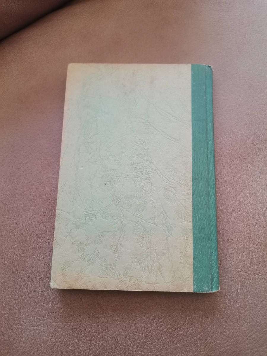 Rare 1943 the cocky - olly book by may Henderson