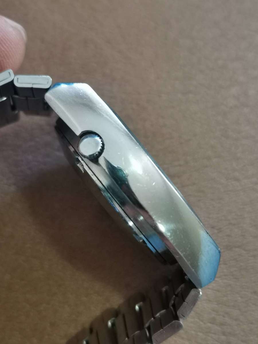 Vintage seiko 5 automatic mechanical watch