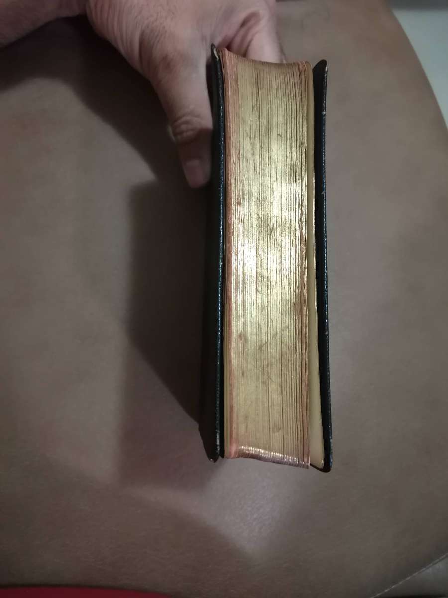 1920 Sainte Bible, superb collectible condition