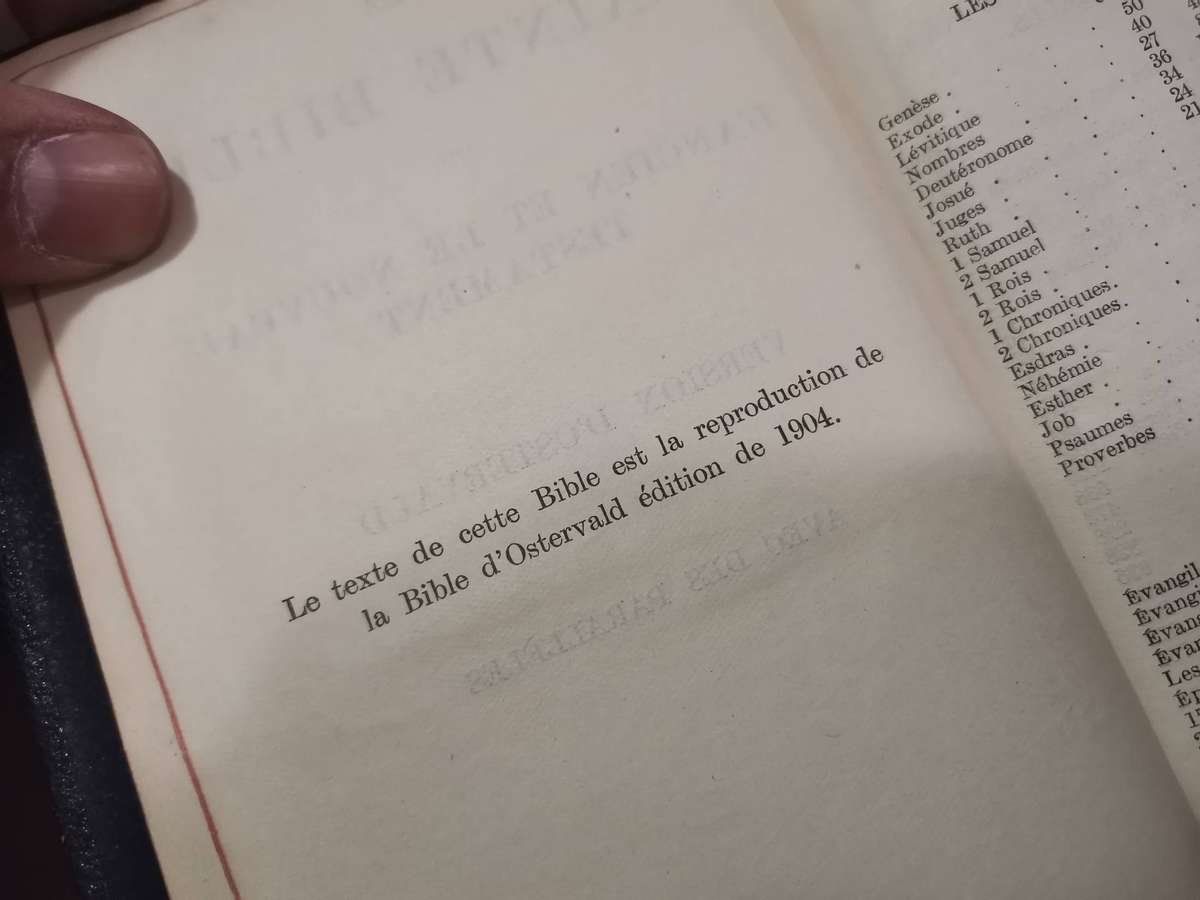 1920 Sainte Bible, superb collectible condition