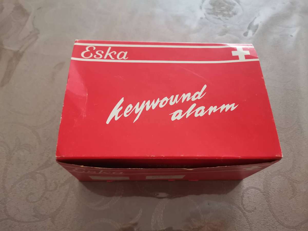 Vintage Eska Repeticion keywound alarm new in box perfect working condition