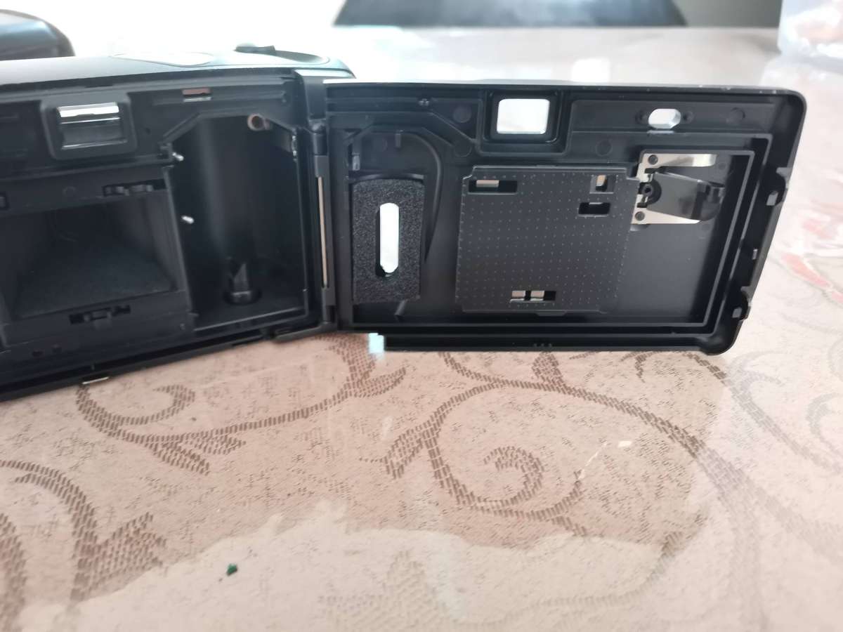 Vintage nikon nice touch 35 mm point and shoot camera