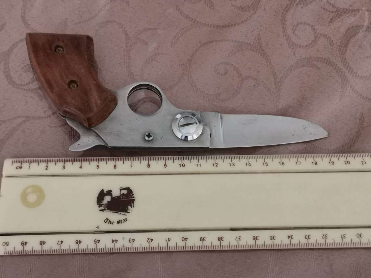 Vintage pistol knife