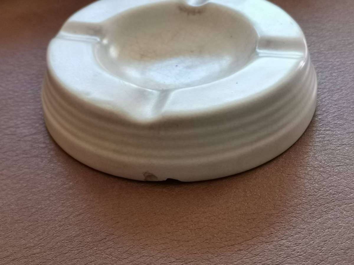 Ultra rare 1930s kieth Murray for wedgewood pottery made in England Ashtray