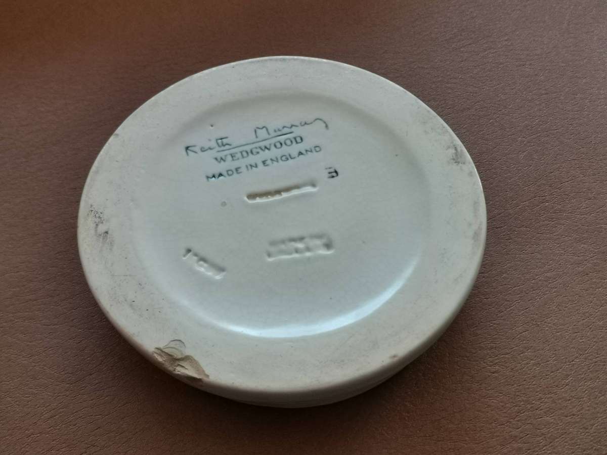 Ultra rare 1930s kieth Murray for wedgewood pottery made in England Ashtray