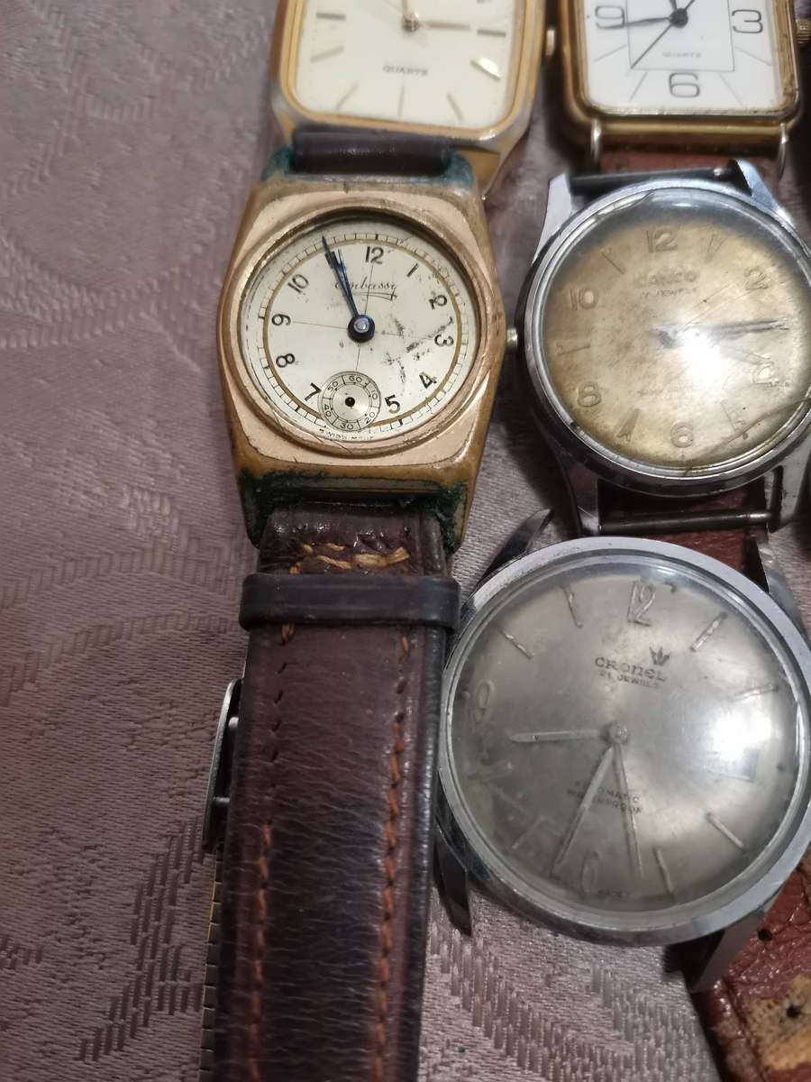 Lot of 21 gents watches part 3
