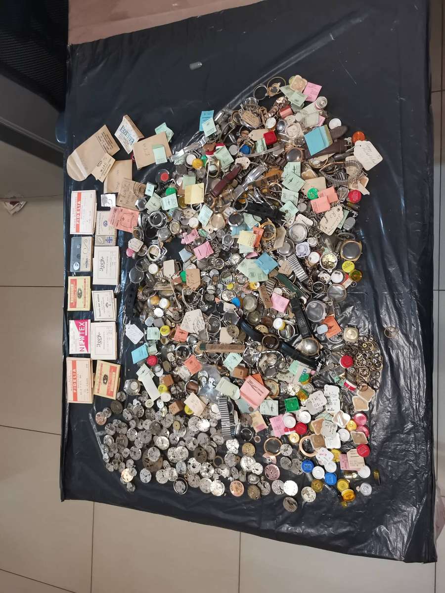 Huge lot watchmakers spares