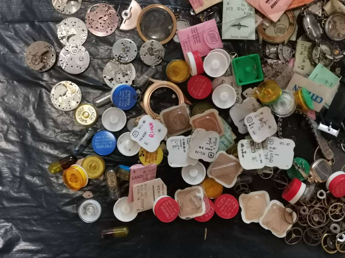 Huge lot watchmakers spares