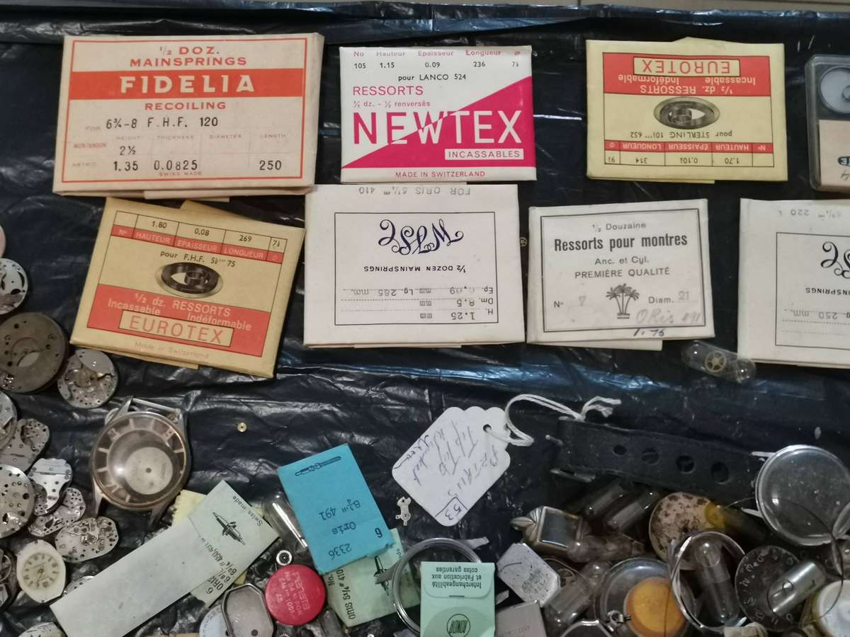 Huge lot watchmakers spares