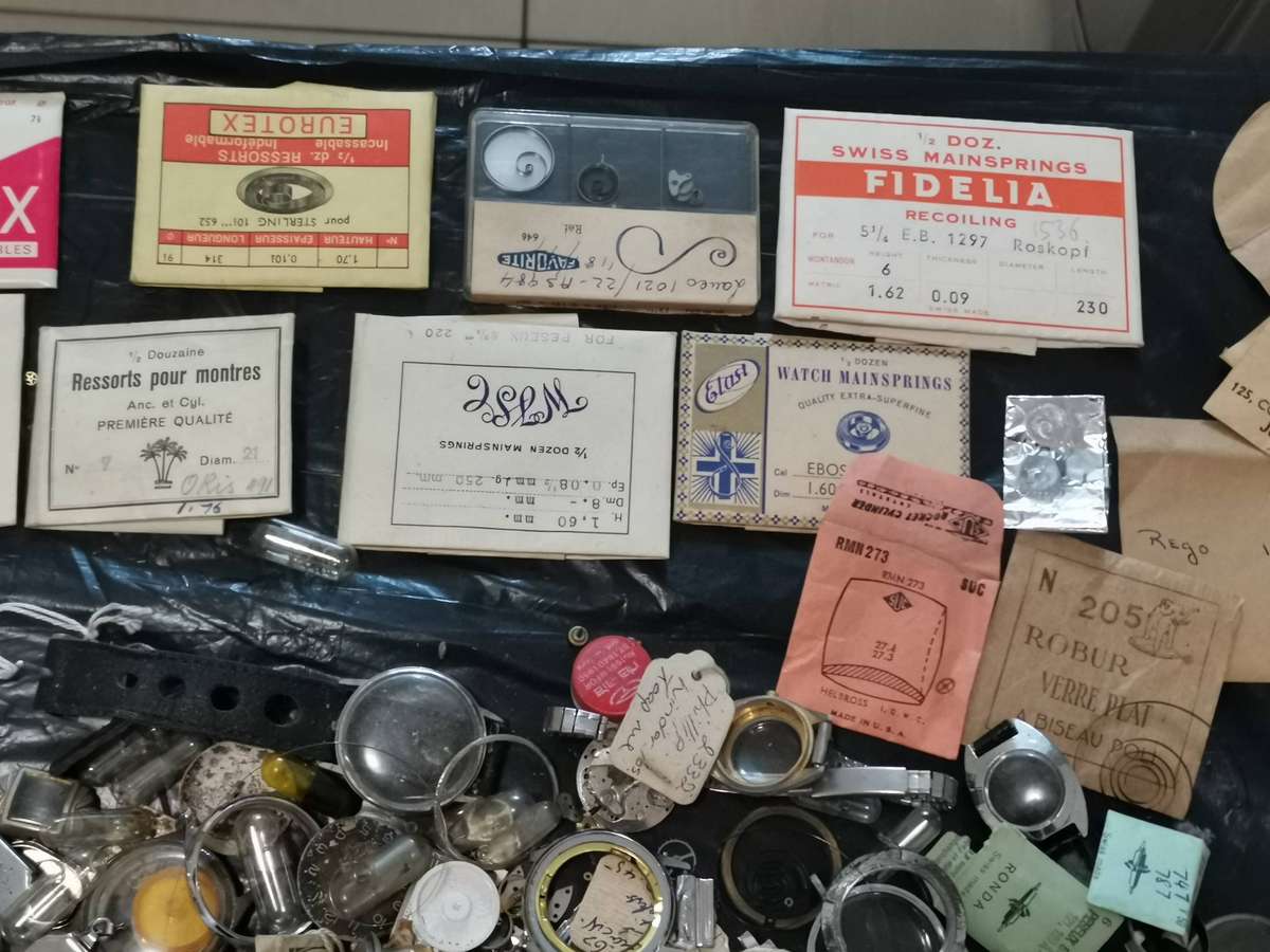 Huge lot watchmakers spares