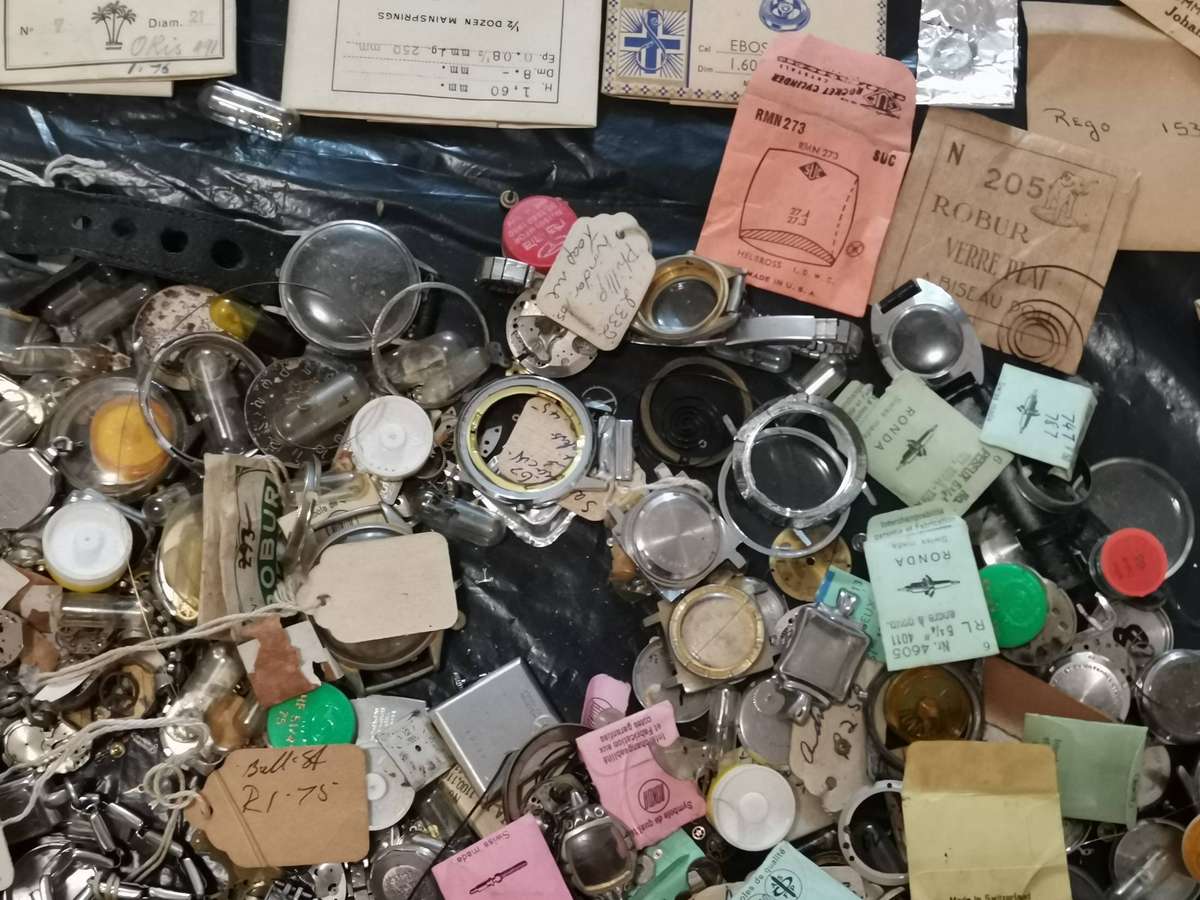 Huge lot watchmakers spares