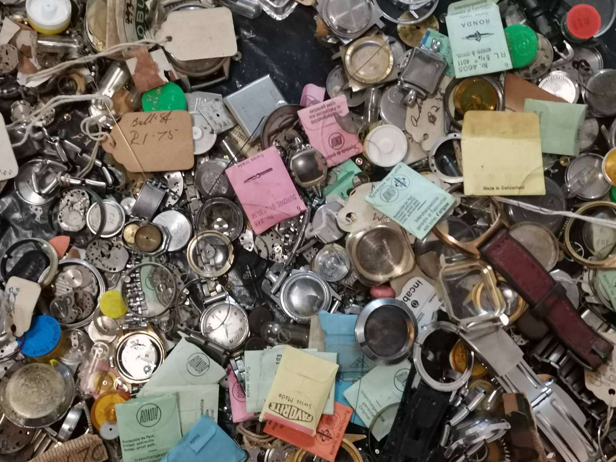 Huge lot watchmakers spares