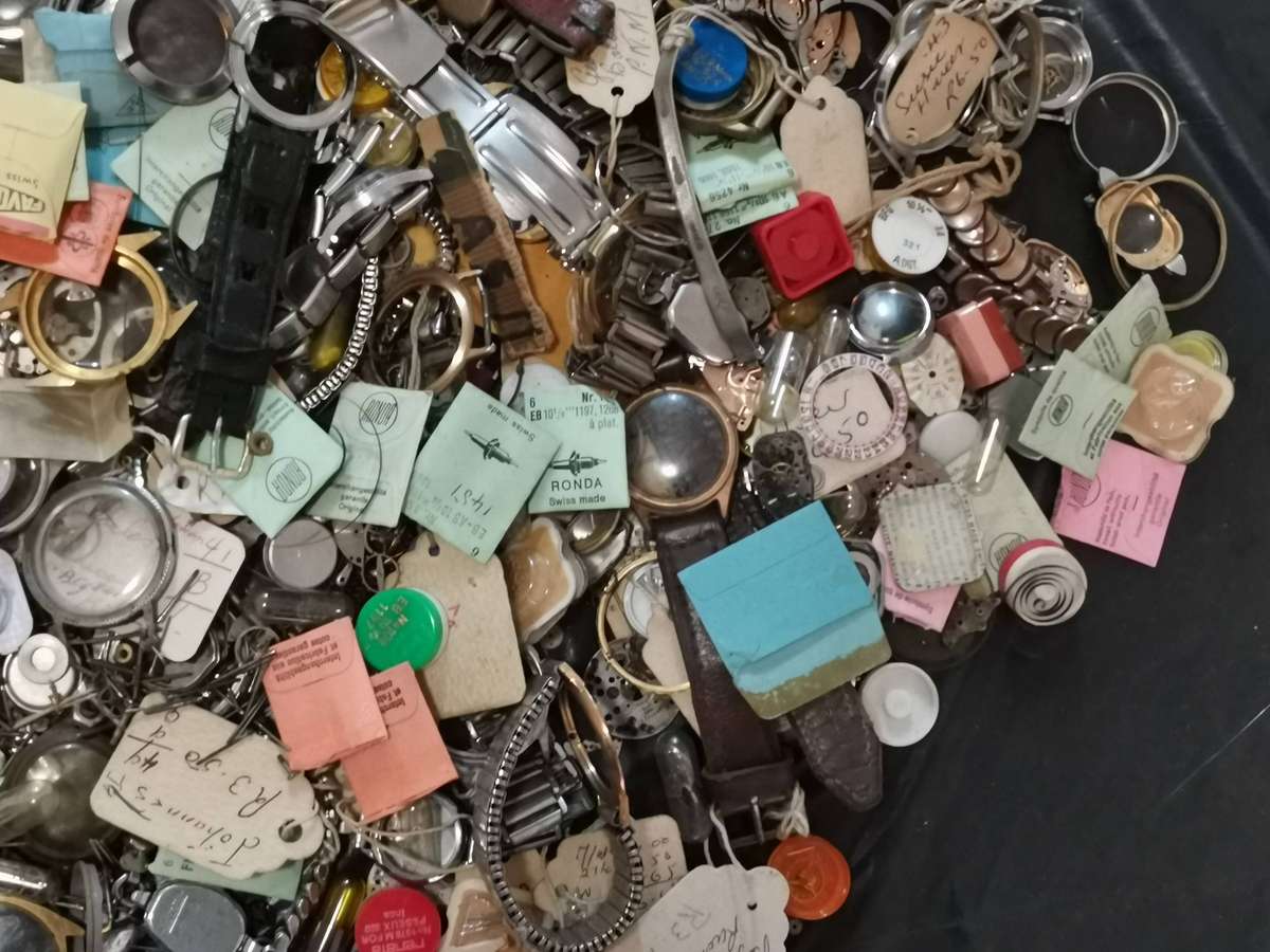 Huge lot watchmakers spares