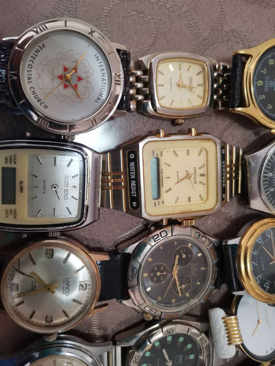 Huge lot 38 gents vintage watches deceased estate find