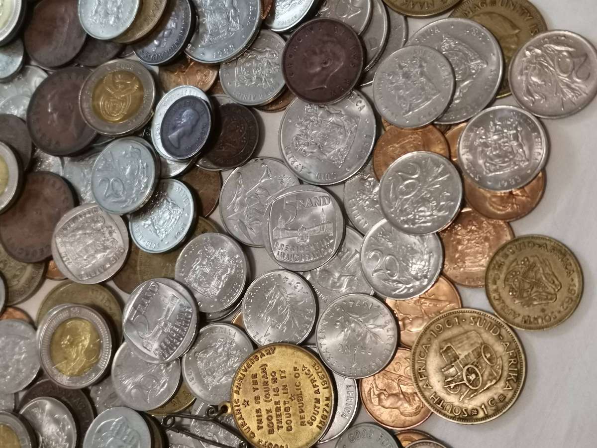 selection of 355 coins