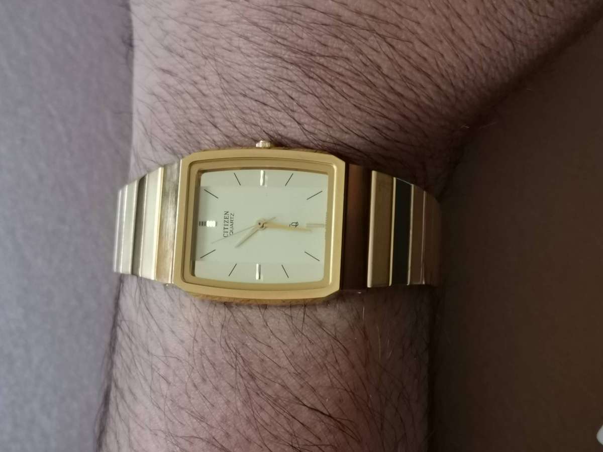 New in box never used citizen CQ quartz Dress watch sold as is for spares or repair