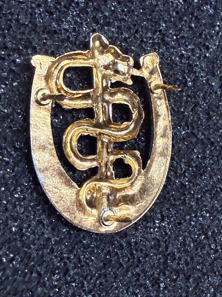 Military Health Services Farrier Proficiency Badge