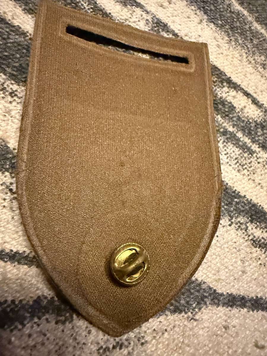 Eatern Province Command Signal Unit Tupper Shoulder Flash LH